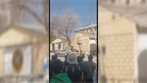 玻利維亞軍營爆炸10死62傷　疑煙火倉庫遭引燃