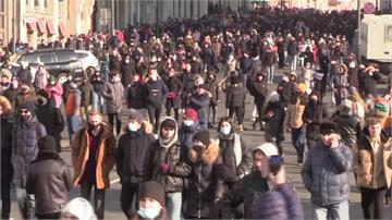 俄羅斯110城市示威挺納瓦尼 逾2600人被捕