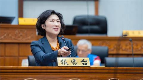 台東颱風假清晨急轉彎！縣民怒轟「玩百姓很好玩？」　饒慶鈴竟按讚