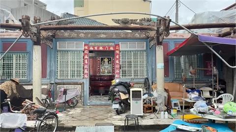 颱風吹毀祖厝屋瓦 嘉義8旬翁獨自修繕跌倒不治