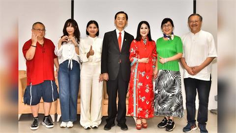 「宣美學中心」開幕首展《啜飲人生好時光》胡寶莉 × 王建民
