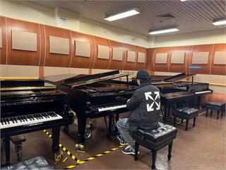 睽違15年！李雲迪今晚再度登台演出　昨直奔國家音樂廳試琴「連晚餐都忘記吃」