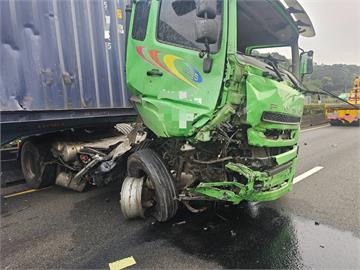 聯結車國道追撞引連環車禍　施工人員喪命、駕駛送醫
