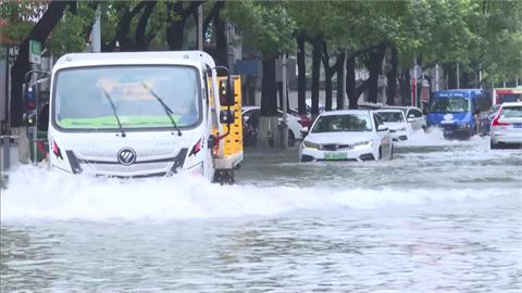 聖地泡湯　毛澤東故鄉危險了！　涓水28號潰堤決口快速擴大