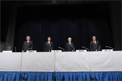 中居正廣醜聞富士電視台再開記者會　超過8小時讓媒體問到飽