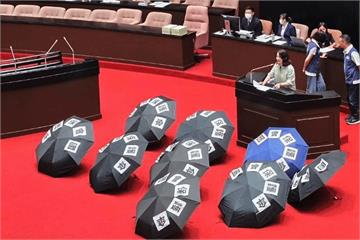指在野聯手延長立院會期避罷免　林俊憲揶揄藍白算計「剛剛好」