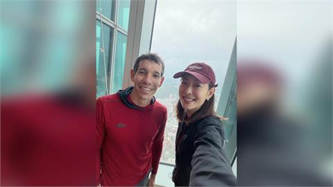 快新聞／力推霍諾德台北101登頂！賈永婕被喊參選台北市長　王世堅表態了