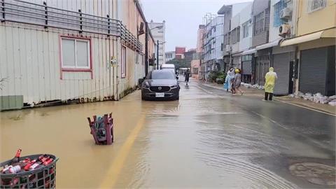 恆春民宅傳積水災情　民眾控附近工程害「逢雨就淹」