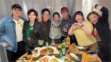 《愛的榮耀》劇終人不散！ 黃文星喜曬「蔡家人聚餐」 私下合照曝光