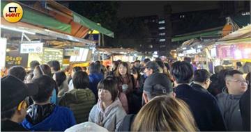 史上最短命夜市…才開1天就停業　公告曝光民眾看傻了