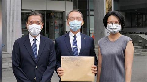 快新聞／仲介疫苗涉詐10.6億首開庭　名律師不認罪：慈濟容易受騙嗎？