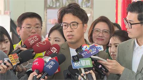 快新聞／太離譜了！藍白硬闖「65歲免健保費」救選情　沈伯洋開轟：恕我不投