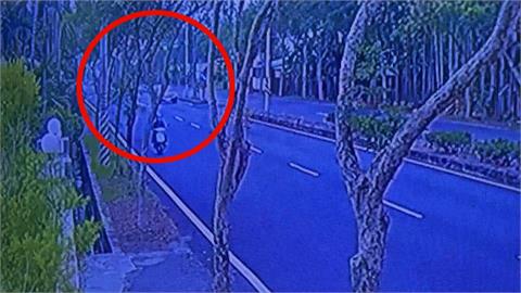 屏科大死亡車禍！　大學生騎車追撞轎車送醫不治