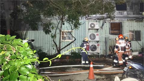新北蘆洲兩棲爬蟲養殖場火警　逾50隻動物命喪火窟