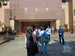 剴剴在法庭只能叫A童　保母泣訴沒虐童想法