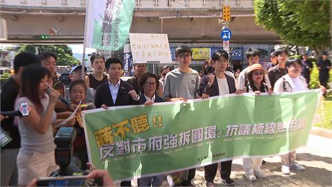 台北公館圓環9/13拆除　民團拉布條抗議決議草率