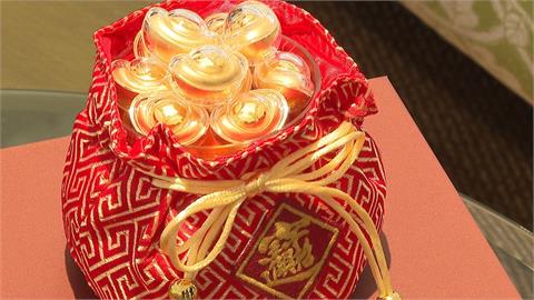 搶百貨福袋頭香！民眾提前22hrs卡位　超商祭黃金、台積電股票