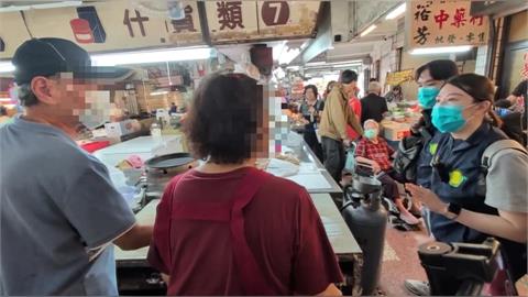 高雄正義市場春捲食安危機　140人不適送醫 12人檢出沙門氏菌