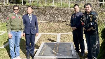 電影《異域》隔36年再現經典！原型人物長眠地曝光 孤軍後代淚灑現場