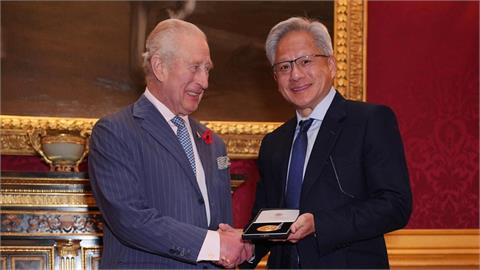 快新聞/「中將贏AI競賽!」黃仁勳警告美國 打壓太過恐招反效果