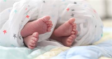 全球僅20例！雙胞胎DNA檢測「同母不同父」　專家驚呼：像中樂透