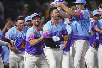 MLB「賽道經典賽」進場人數逾9萬　破71年紀錄