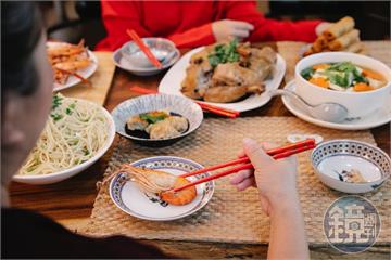 【蛇麼要注意】小心年後肥一圈！　5招小撇步減少熱量吃年菜