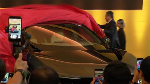 頂級純電跑車戰！　法拉利純電跑車登台　PK保時捷Taycan