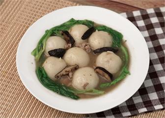 鮮肉鹹湯圓｜濃郁紅蔥與恰到好處的鹹甜滋味