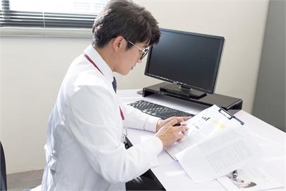 新冠又來了!醫示警3症狀「和感冒不同」6招築牆防禦病毒入侵