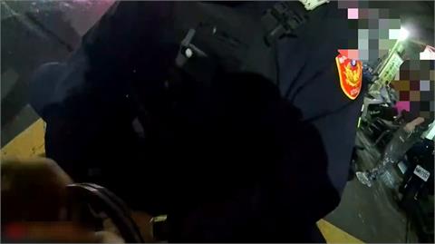 悚！蘆洲吸毒男深夜「持刀咆哮」　警方獲報到場逮捕送辦