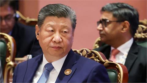 習近平驚傳「身體撐不住」急送ICU！爆「醫院遭封鎖」中國進入備戰　外媒揭內幕了