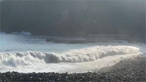 快新聞／「白海豚」來勢洶洶　龜山島今起預警性封島4天