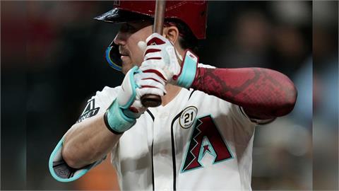 MLB(影)／台美混血球星「卡仔」又敲三壘安！創超狂紀錄並肩洋基上古神獸
