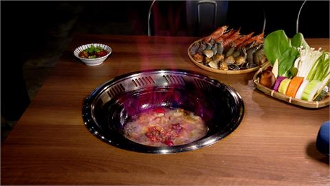 經典台菜燒酒蝦變身鍋物　點火燃燒去酒精保留酒香