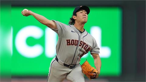 MLB(影)/今井達也先發4.2局無四壞保送有進步!卻因下雨延賽提早退場