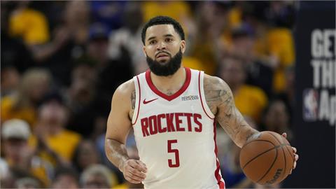 NBA (影)／休士頓，我們有麻煩了！　火箭控衛恐整季報銷球迷敲碗找「忍者龜」