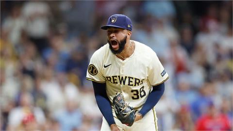 MLB(影)／挑戰洋基禁鬚令?　新終結者Williams春訓報到仍留大鬍子