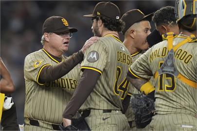 MLB(影)/ 貝林傑一棒讓教士王牌希斯的無安打飛了!結果他竟然還因傷退場