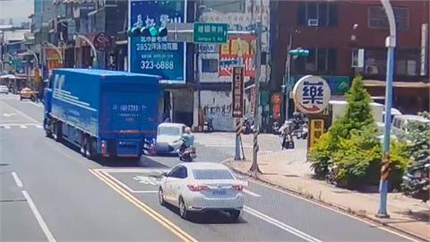 違規併排拒檢！嫌逆向撞人棄車逃　落網搜出「這1物」下場慘了