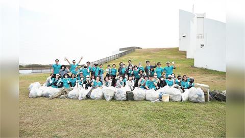 「船井生醫」淨灘環保衝第一！清除海廢達1,322公斤！