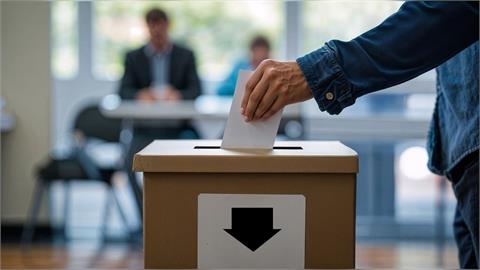 藍白人數優勢強行過關！聯手送「不在籍投票法」草案逕付二讀