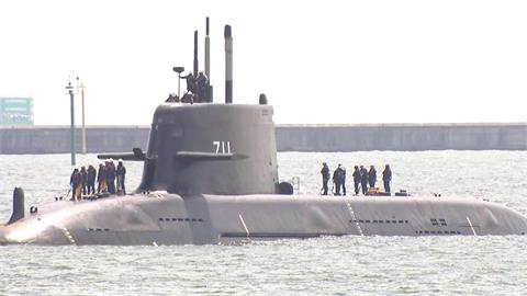 海鯤號被謠傳艦體變形　王定宇斥惡意攻擊為「這目的」