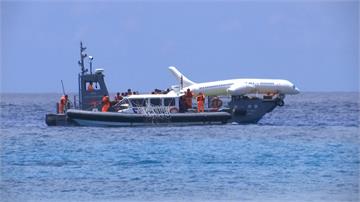 太平島南援4號操演 模擬海難空難救援