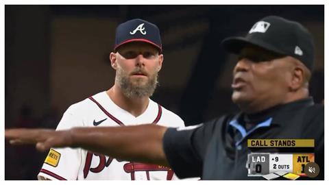 MLB(影)／裁判SAFE喊錯OUT超糗！一團亂球員滿臉問號網友全笑翻