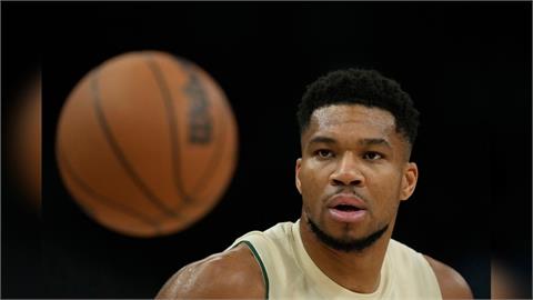 字母哥發下豪語:4、5年後要成NBA歷史得分王。（圖／AP）