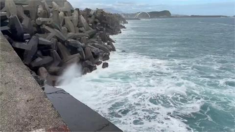 薔琵遠離後碧砂漁港"驚傳落海" 父失蹤、兒牙裂