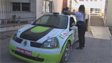摩洛哥女車手 用實力征服男性賽車界
