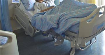 不想躺到「有人過世」的床！家屬大鬧護理站　醫嘆：很為難
