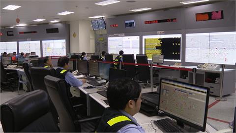 電價出爐民生用電凍漲　百貨、大型餐飲等5行業補漲15％